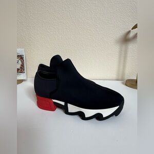 IRI NYC Wes I Low Top Sneakers Black Neoprene Italy